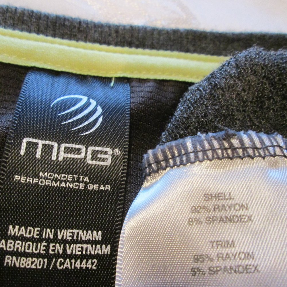 MPG PERFORMANCE GEAR COLD SHOULDER – NWOT - Picture 10 of 11